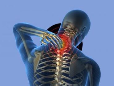 Trápaga bizkarrezurra osteokondrosia duen pertsona bat lepoko minak kezkatzen du
